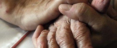 Αλτσχάιμερ: Η πτώση πιθανή ένδειξη πρώτων σταδίων 